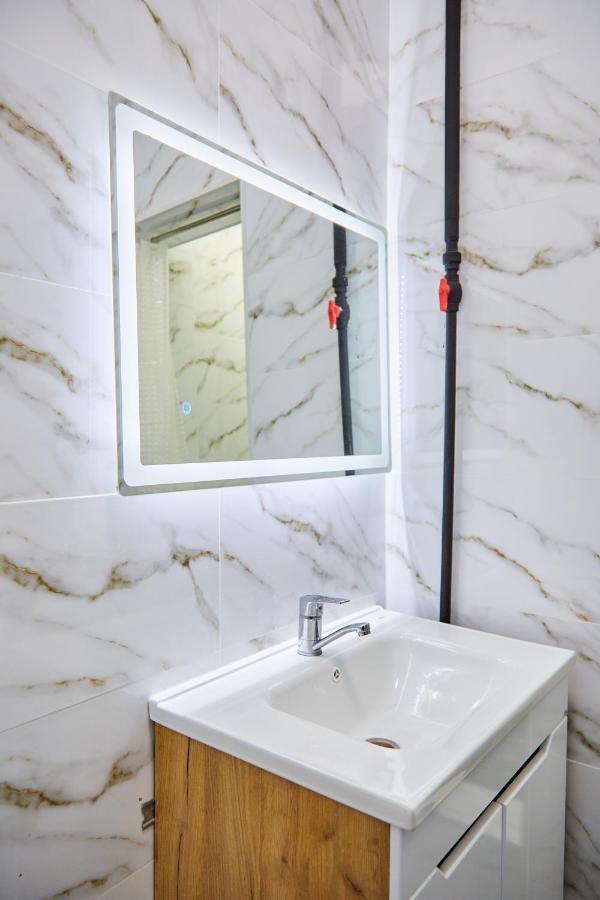 Апартаменты Центр Медеуский Район Almaty Extérieur photo